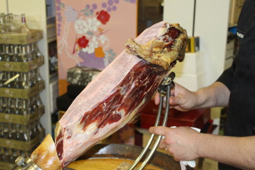 Curso corte de jamon Quiero Delicatessen Villena