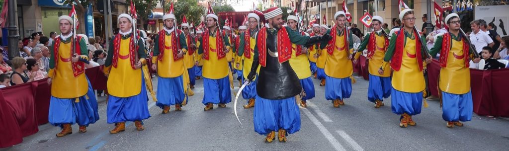 VINOS PARA FIESTAS DE VILLENA - QUIERO DELICATESSEN - VILLENA - MOROS Y CRISTIANOS - FIESTAS DE MOROS Y CRISTIANOS