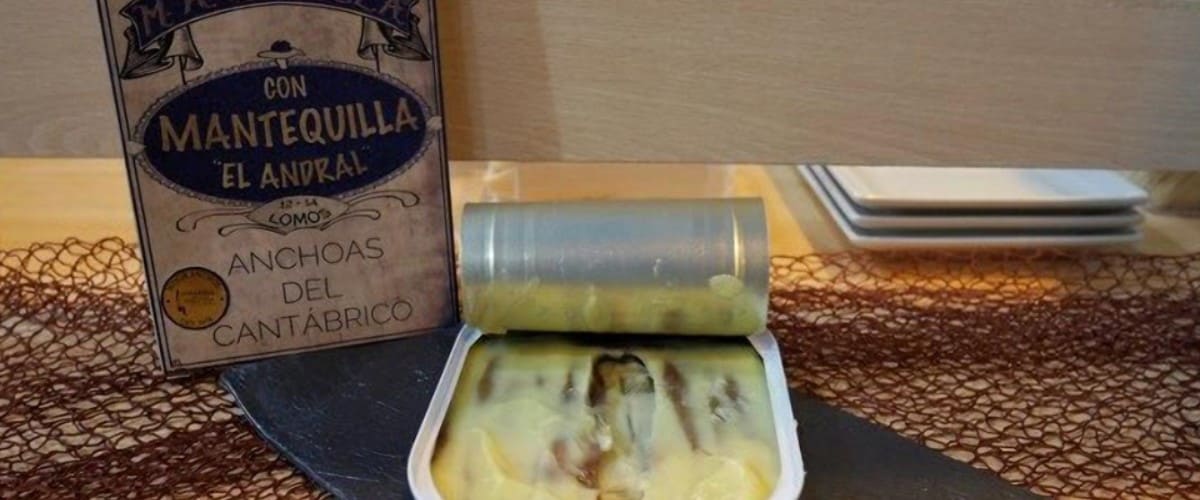 Imagen de unas anchoas M.A. Revilla. anchoas - revilla - anchoas mantequilla - anchoas ma revilla - quiero - delicatessen - villena - alicante - revilla anchoas mantequilla